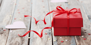 Send a gift with Interparcel this Valentine's Day